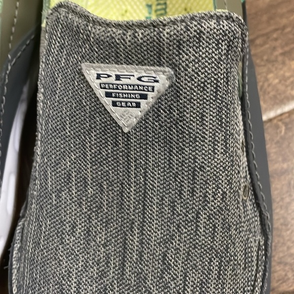 Columbia Bahama Vent Slip On Boat Shoes in Excellent Shape! - Picture 3 of 7